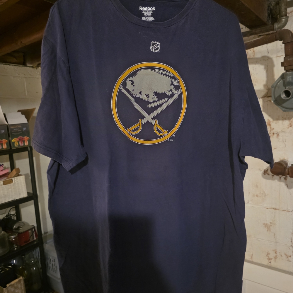 Reebok Navy Blue Buffalo Sabres Logo Short Sleeve Tee